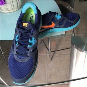 🎄Nile Lunarglide 3...Men’s 10 or Women’s 11.5🎄